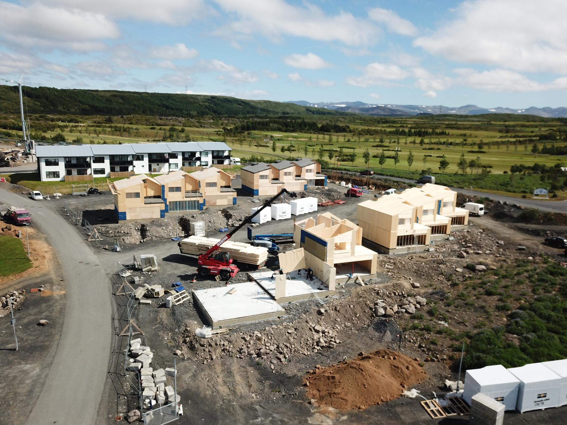 Drónamynd af byggingarsvæðinu við Kinnargötu