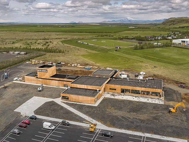 Burðarvirki LAVA Centre úr krosslímdu timbri